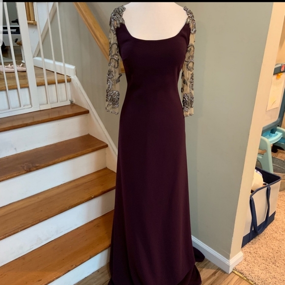 Evening gown - Picture 2 of 6